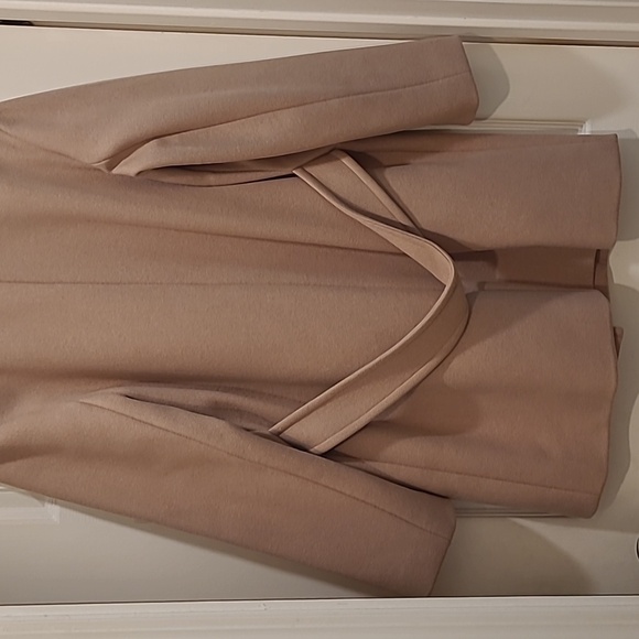 Nwot Theory camel color coat. - Picture 9 of 9